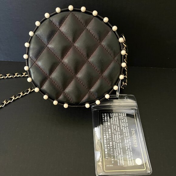 Chanel Matelasse round Pearl Chain Lambskin Shoulder Crossbody Bag - Picture 6 of 16